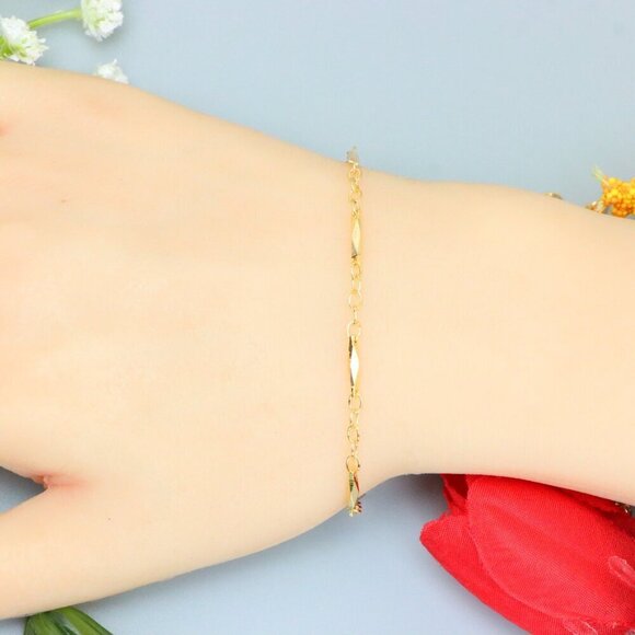 "Elegant & Trendy Bracelet, A Perfect Gift for Women, Thoughtful, EVCH1740 - Picture 10 of 10